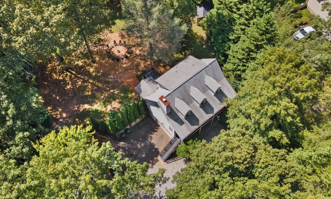 Dahlonega Cabin | Grove Hill, Spacious Home in Dahlonega, Georgia