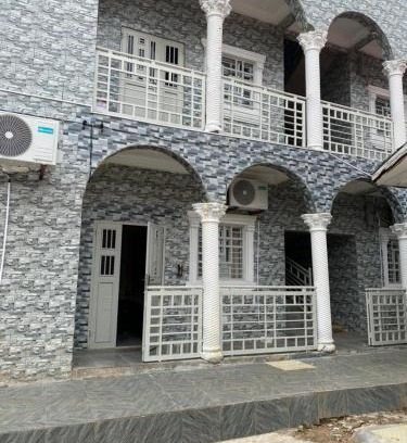 Serrekunda Apartment | Grumpy Awa