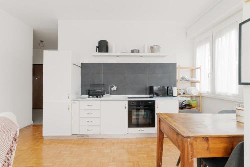 Barona Apartment | GuestHost - Milano Bright Apartment with parking