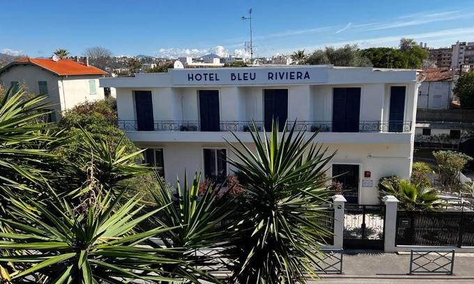 Cros-de-Cagnes Hotel | Hôtel Bleu Riviera