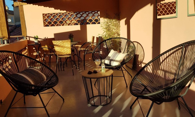 Saint-Tropez City Centre Hotel | Hôtel Les Lauriers