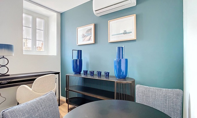 Montargis Apartment | Hôtel Particulier - Suite Venise du Gâtinais