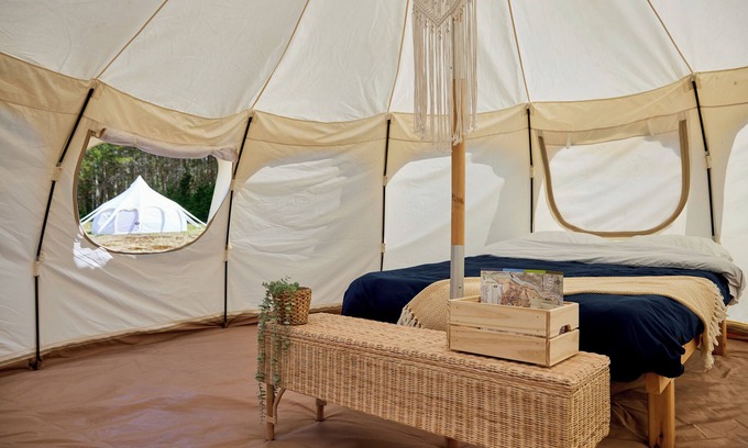 Mont-Tremblant RV Rental | Hôtel UNIQ - Domaine Saint-Bernard