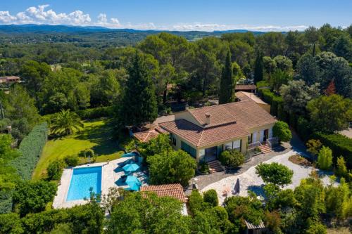 Lorgues Bed & Breakfast | Hôtes'Antic Provence