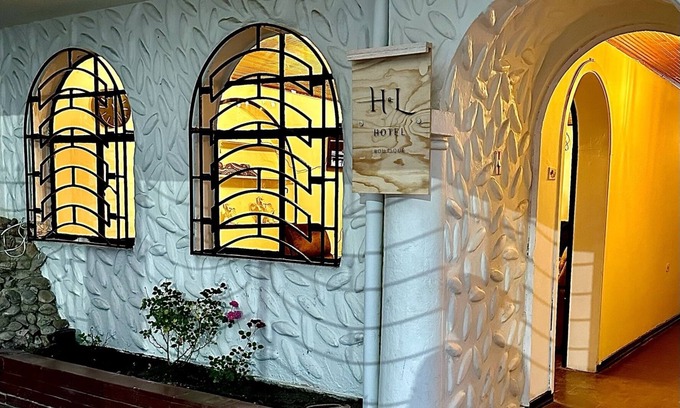 Modelia Hotel | H&L BOUTIQUE