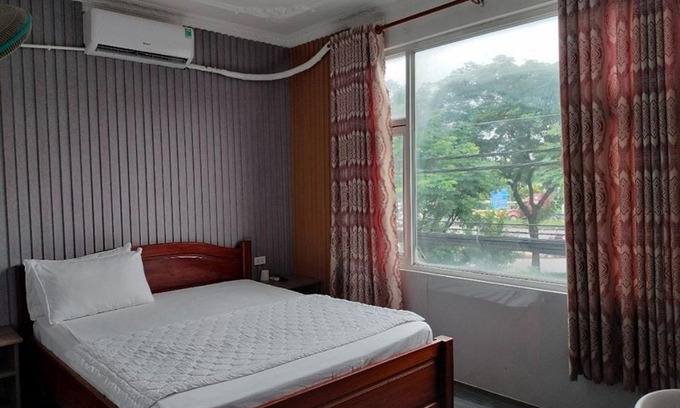 Binh Chanh Hotel | Hai Quynh Hotel