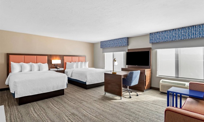 Farmington Hotel | Hampton Inn & Suites Farmington