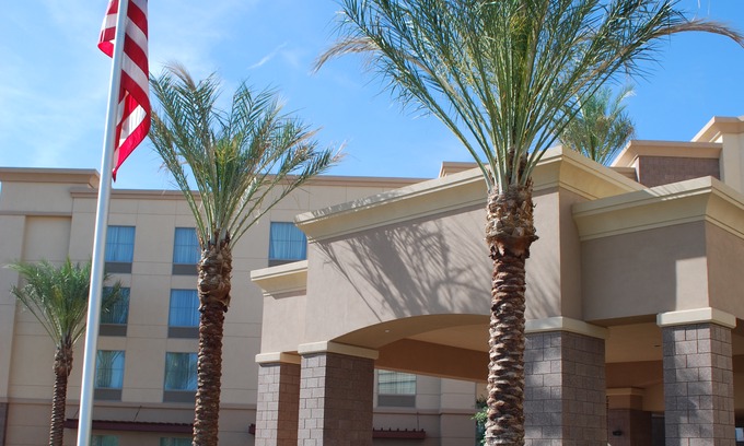 Gilbert Hotel | Hampton Inn & Suites Phoenix/Gilbert