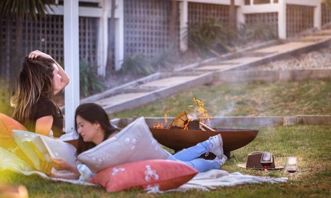 Coles Bay House | Hamptons Hideaway - Freycinet Holiday Houses