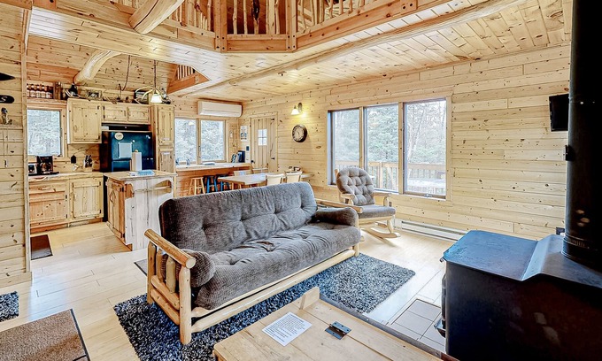 Presque Isle House | Hand-Built, Waterfront Log Home w/ Wood Stove, Firepit, Boat Landing & Boats!