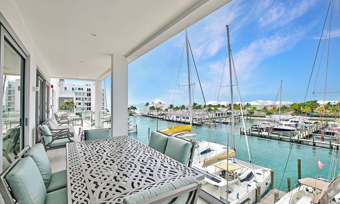 Bouvet Island Condo | Harbor Hummingbird Haven - 3-bedroom condo with marina views