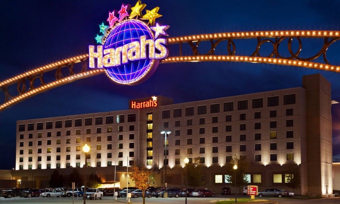 Metropolis Hotel | Harrah's Metropolis Hotel & Casino - A Caesars Rewards Destination
