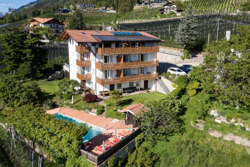 Schenna Apartment | Haus Artus