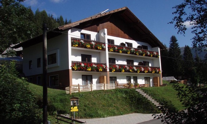 Bad Kleinkirchheim Apartment | Haus Bergblick