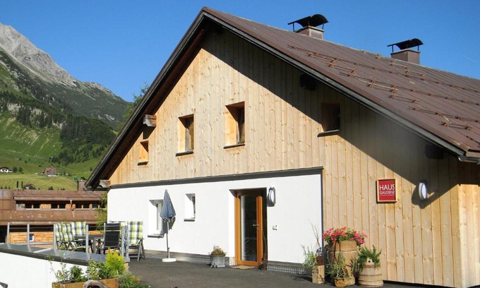 Steeg Apartment | Haus Gaudenz