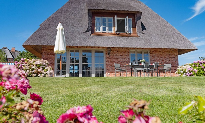 List House | Haus Seute Deern - Sylt at It`s Best