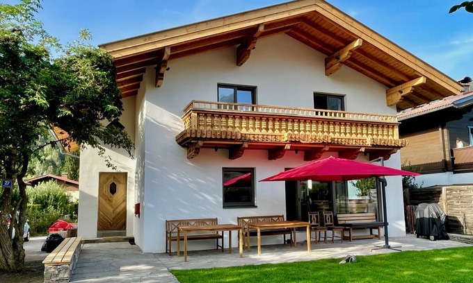 Niedernsill House | Haus Tupferl - cozy with fireplace, Haus Tupferl - Bergblick am Kamin