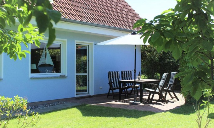 Wiek Apartment | Haus Wiekend - Fewo Knurrhahn