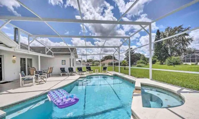 Indian Ridge Villa | heated pool, spa and game room
