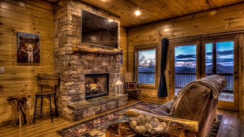 Morganton House | Heavenly Hideaway