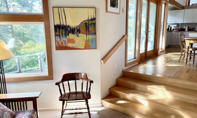 Florence House | Heceta Beach - Bright and Beautiful Family Retreat