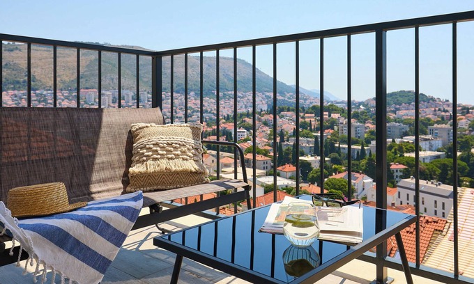 Babin Kuk Apartment | Hedera Estate, Hedera A47