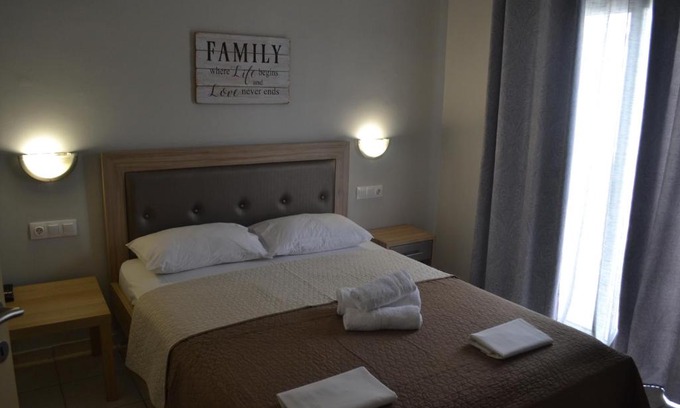 Sarti Apartment | Helena House