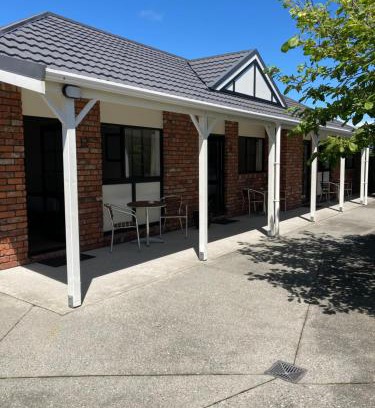 Hokitika Hotel | Heritage Highway Motel