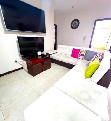 Loja House | Hermoso alojamiento cerca del Supermaxi
