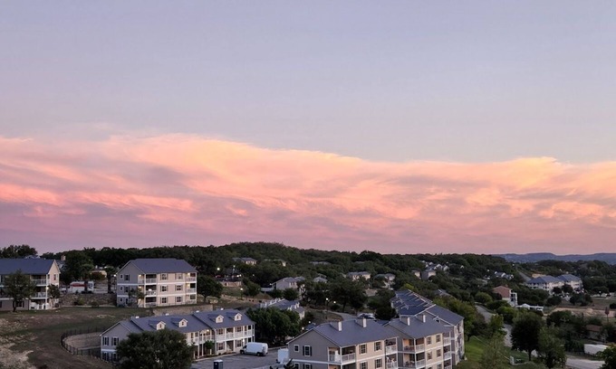 Canyon Lake Resort | Hill Country Resort at Canyon Lake a Holiday Inn Club Destination