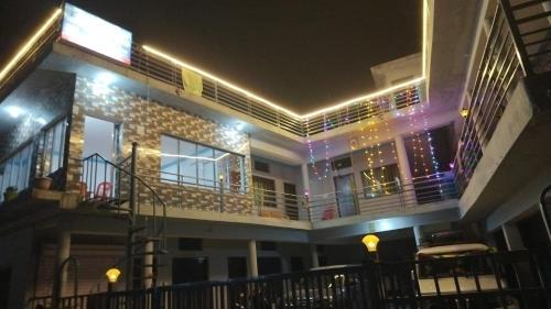 Sitapur House | Hill View Hotel & Tourist Lodge