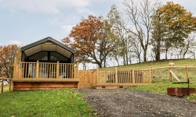 Llandrindod Wells House | Hillside Lodge
