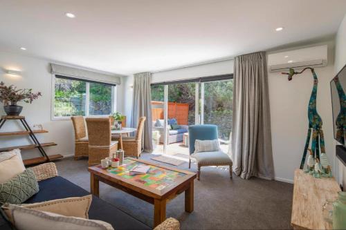 Queenstown City Centre Apartment | Hillside Villa 4- Walk To Town- AC- Free Parking