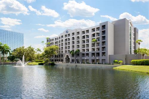 Boca Raton Hotel | Hilton Boca Raton Suites