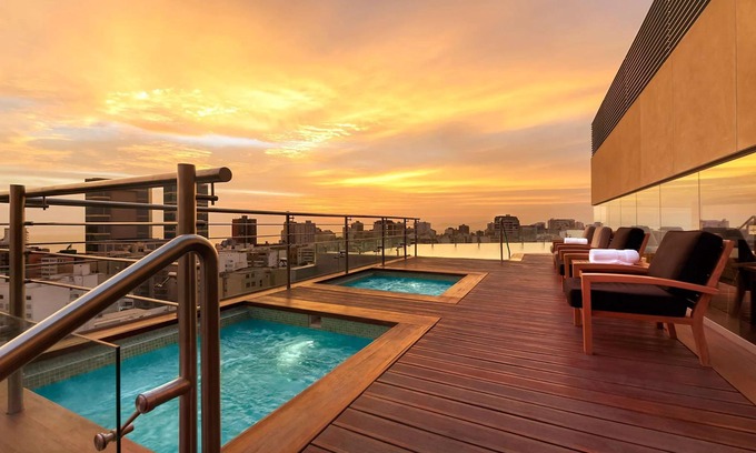 Leuro Hotel | Hilton Lima Miraflores
