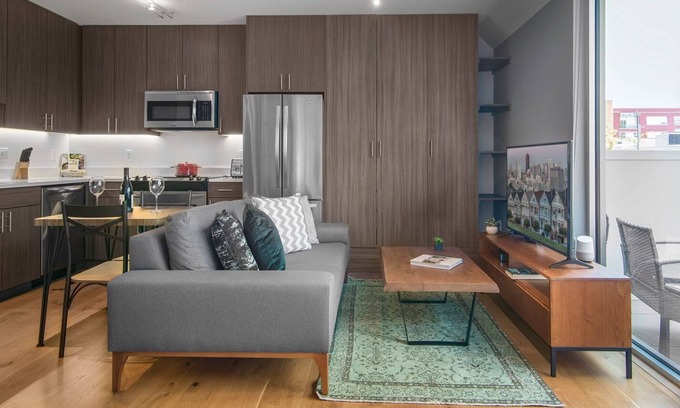South of Market Apartment | Hip South Park Studio, 2 mins. from South Park by Blueground