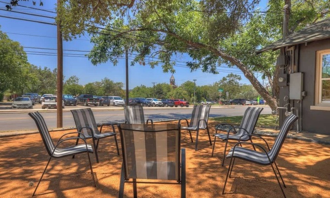 New Braunfels House | Historic Gem Near Schlitterbahn
