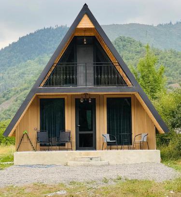 Borjomi Apartment | Hiyadel balcony