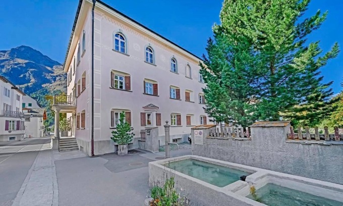 Sils-Maria Apartment | Holiday apartment Sils im Engadin/Segl for 1 - 8 persons with 4 bedrooms - Holiday apartment