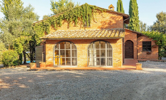Santarello Apartment | Holiday Apartment "Canaiolo" with Shared Pool