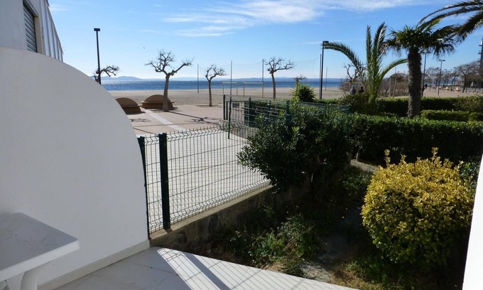 Santa Margarida Apartment | Holiday apartment Roses for 1 - 4 persons with 1 bedroom - Holiday apartment