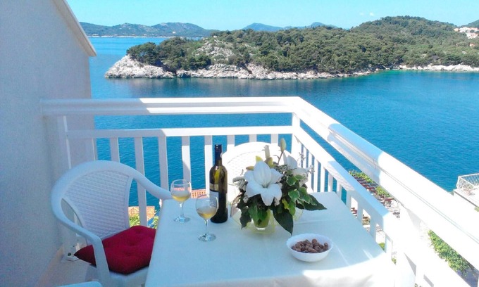 Stikovica Apartment | Holiday apartment Zaton for 1 - 5 persons with 2 bedrooms - Row house