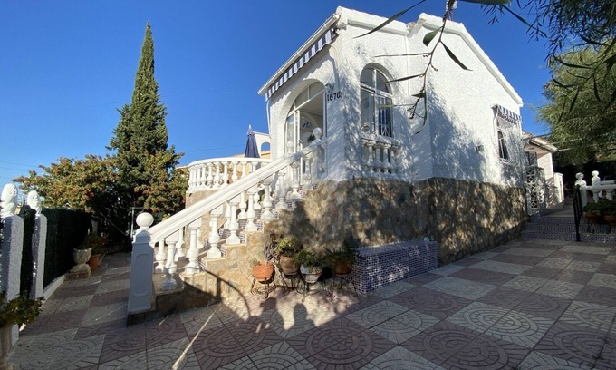 San Fulgencio House | Holiday at the Costa Blanca - Detached house with own private pool