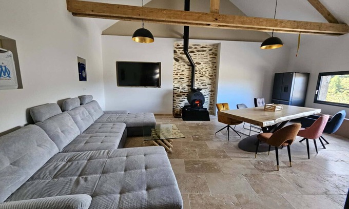 Mas-d'Orcieres House | Holiday Home 'L'étable Mont Lozere' with Mountain View and Private Garden