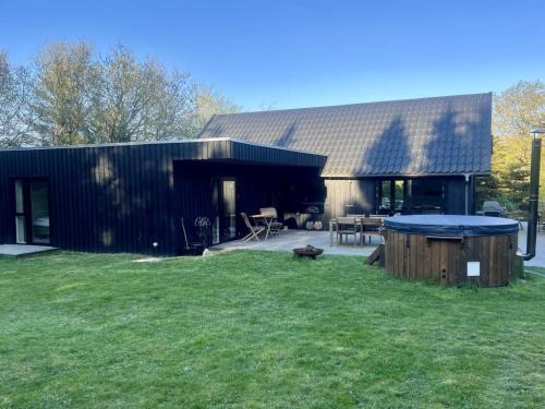 Fur House | Holiday Home Ewy - 150m to the fjord by Interhome