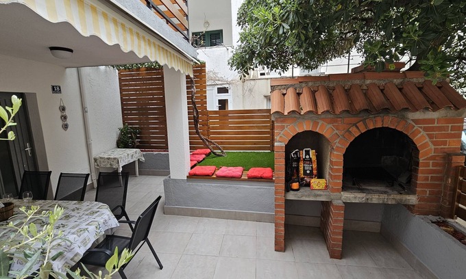 Novalja Apartment | Holiday home Klarisa