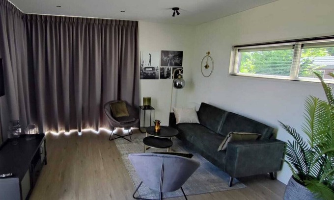Susteren Ski Chalet | Holiday home Kleyn Happiness