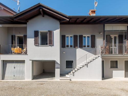 Intra House | Holiday Home Maria by Interhome
