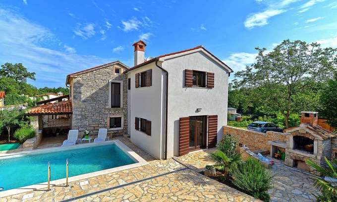 Peresiji House | Holiday home mit Pool und Klimaanlage