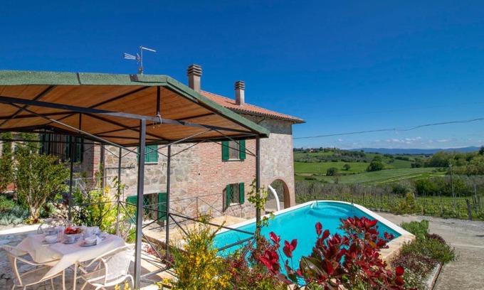 Castiglione del Lago House | Holiday Home Olimpia by Interhome